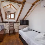 Ivicev San Дом отдыха