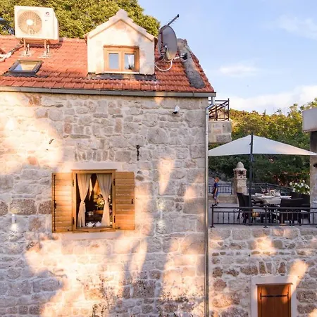 Ivicev San * Tučepi