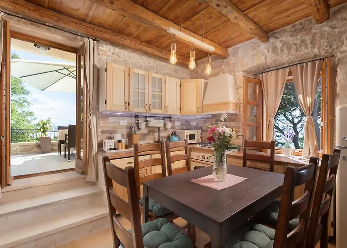 Ivicev San Ferienhaus Tučepi